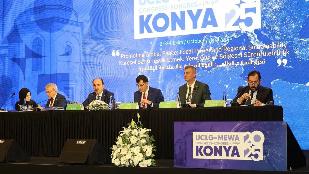 Yalova Turkiye Kent Konseyleri Birligi Baskan Il Genel Meclis Konya Kongre Katilim (2)
