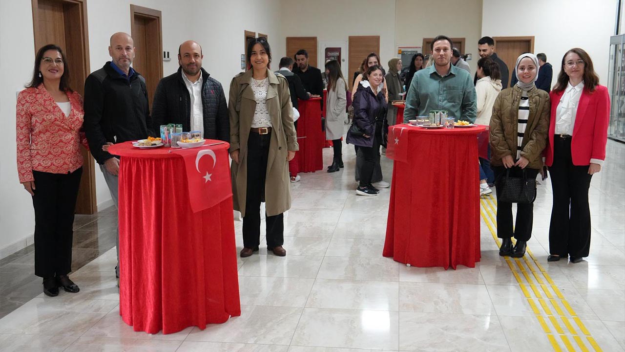 Yalova Universite Cumhuriyet Bayramı Kutlama (3)