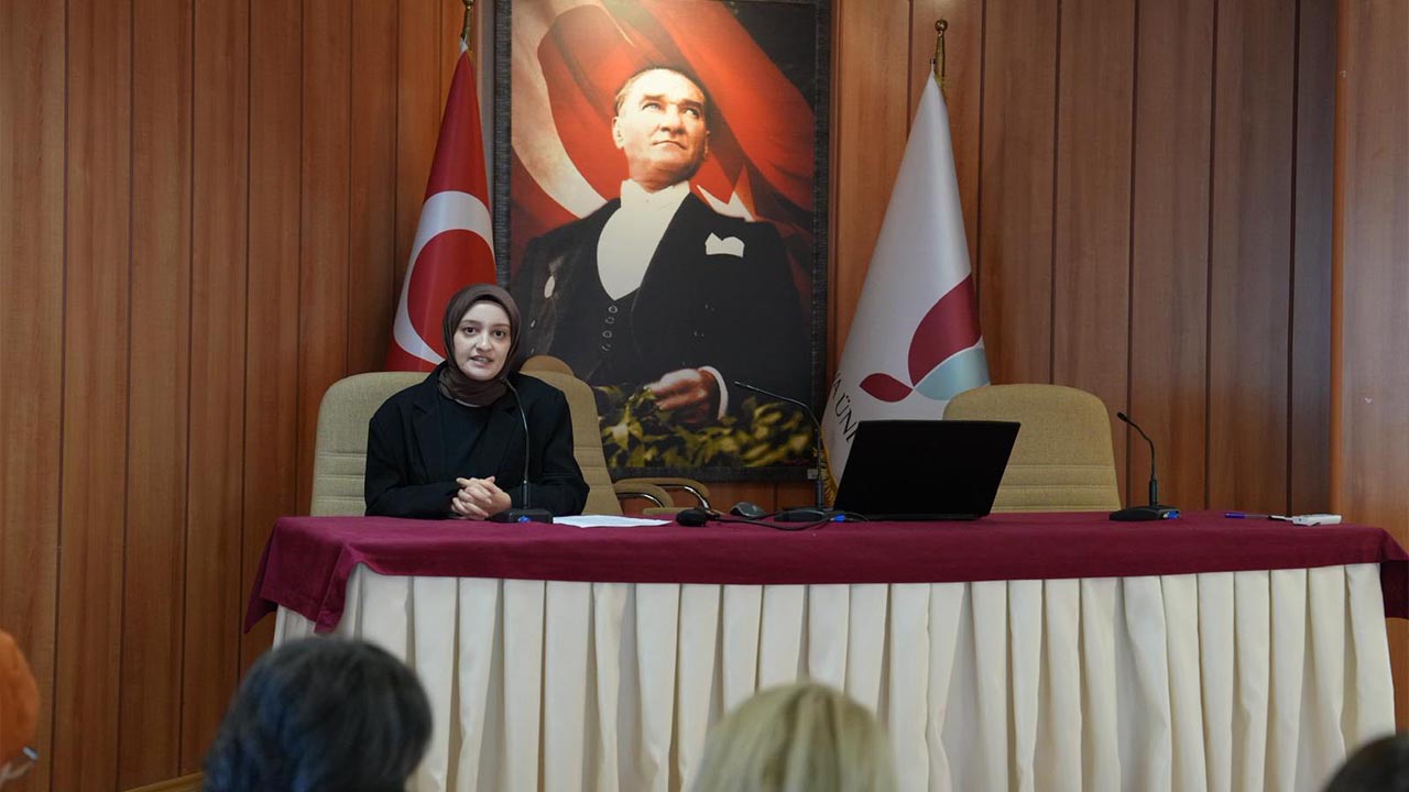 Yalova Universitesi Oryantasyon Program Ogrenciler (1)