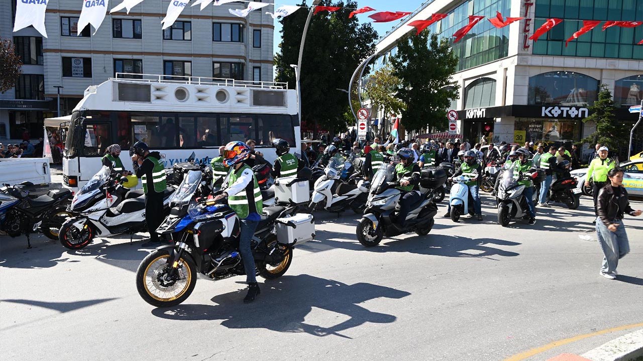 Yalova’da Serebral Palsi Farkındalığı İçin Motosikletli Kortej Düzenlendi (3)
