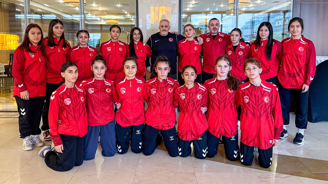 Berra Sena Dadalı Balkan Şampiyonası’nda (2)