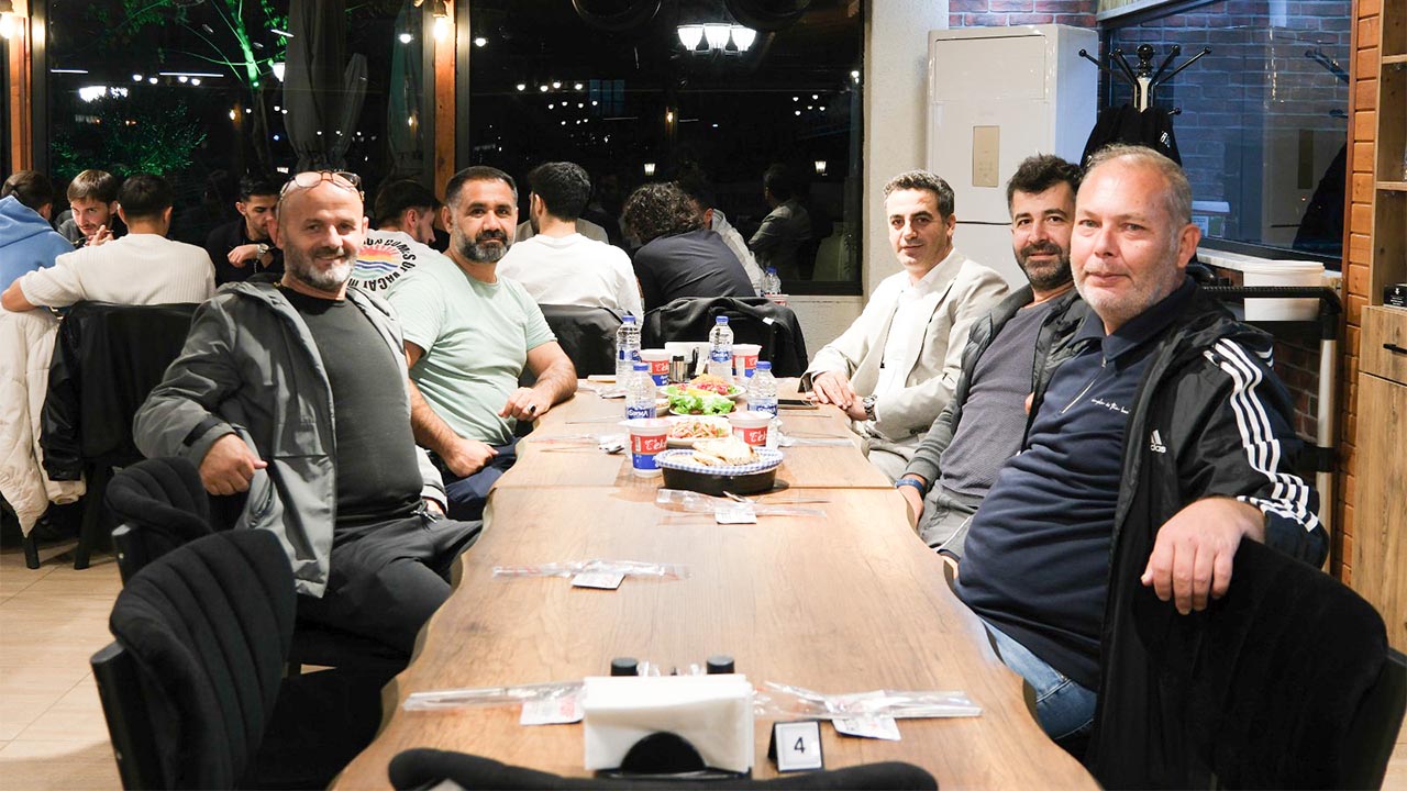 Çiftlikköy Belediyespor Moral Yemeğinde Buluştu (3)