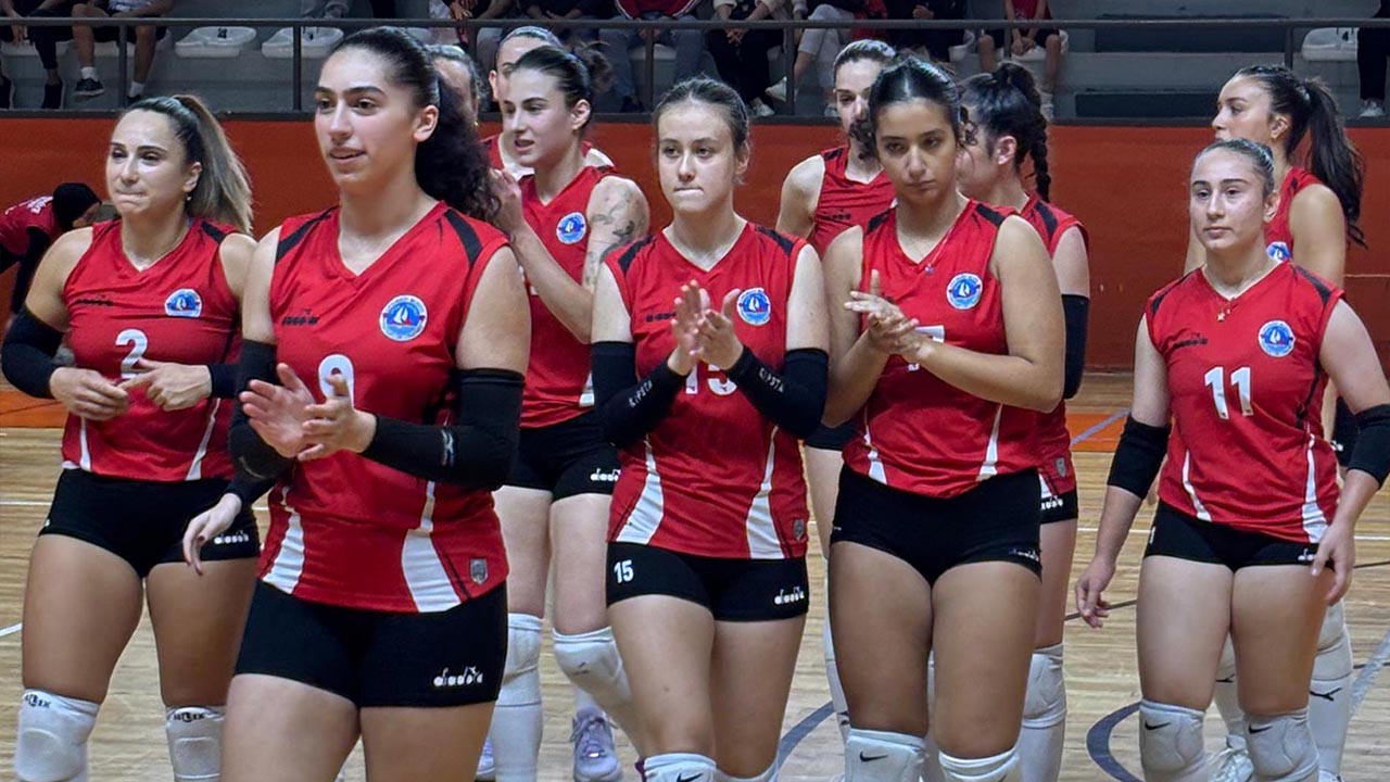 Çiftlikköy’ün Sultanları Deplasmandan Eli Boş Döndü (0 3) (2)