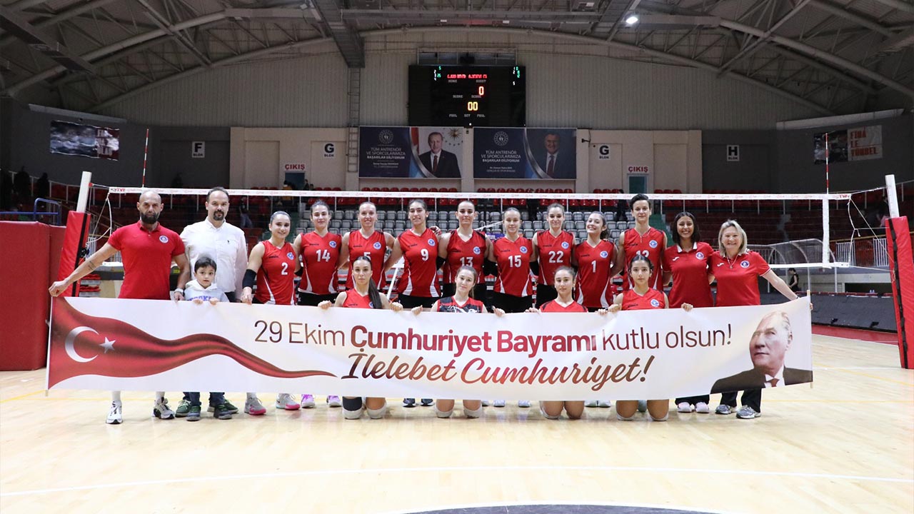 Çiftlikköy’ün Sultanları ‘Es’ Vermedi (3 0) (10)
