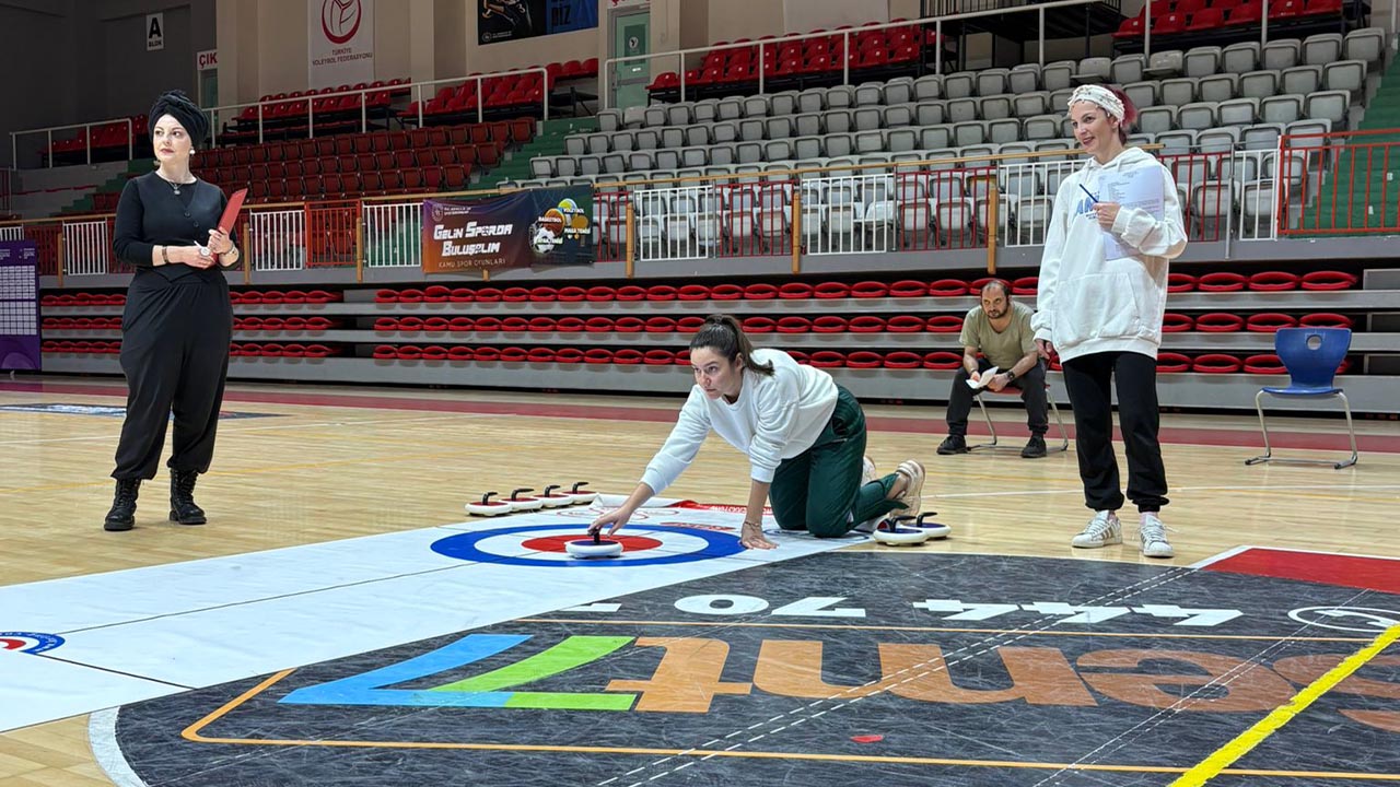 İlimizde İlk Kez Açılan Floor Curling Aday Hakemlik Kursu Tamamlandı (3)
