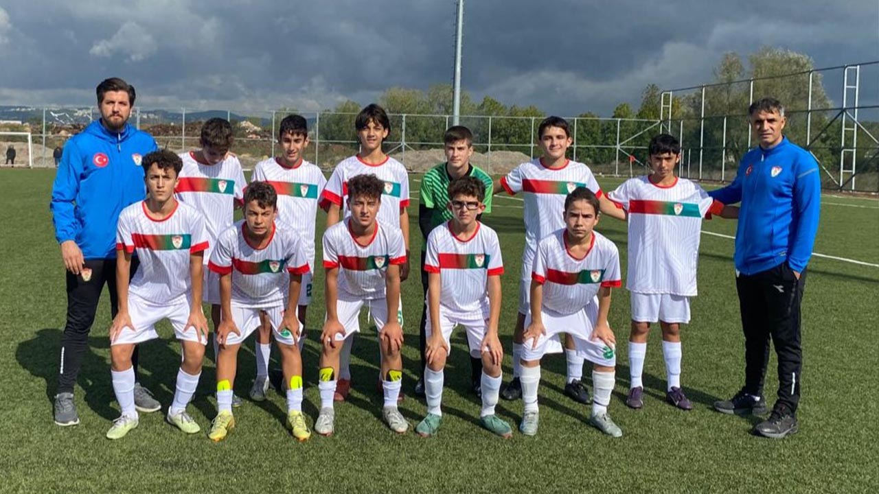 İyi Başlayıp Kötü Bitirdik (1)