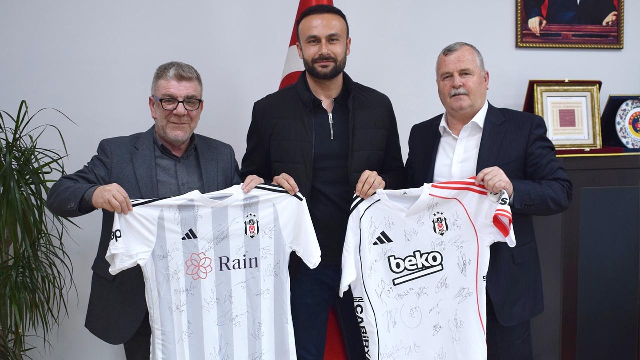 Yalova Armutlu Milli Futbolcu Ziyaret (2)