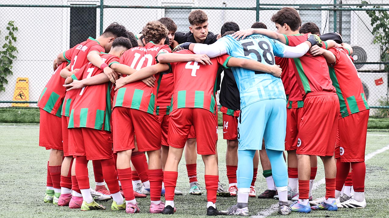 Yalovaspor’un U16 Ve U17 Takımları Eskişehir Deplasmanında (2)