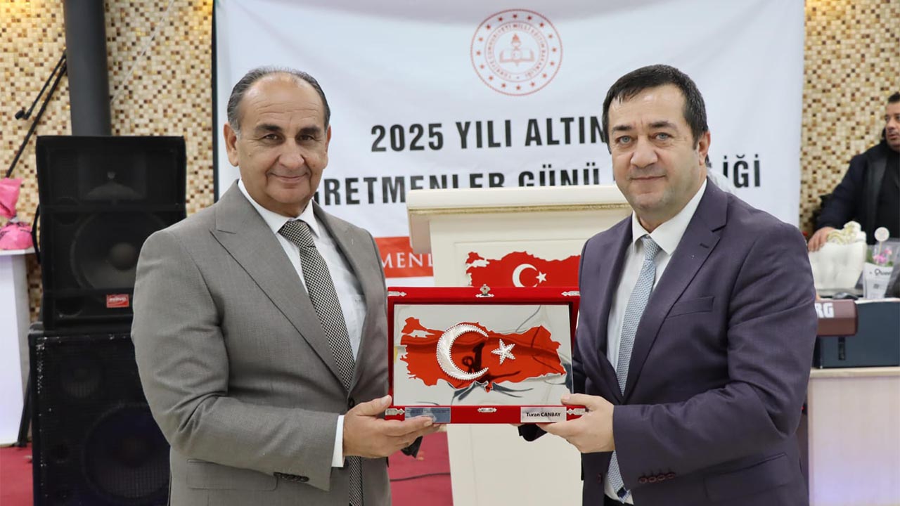 Altınova’da Öğretmenlere Özel Gece (1)