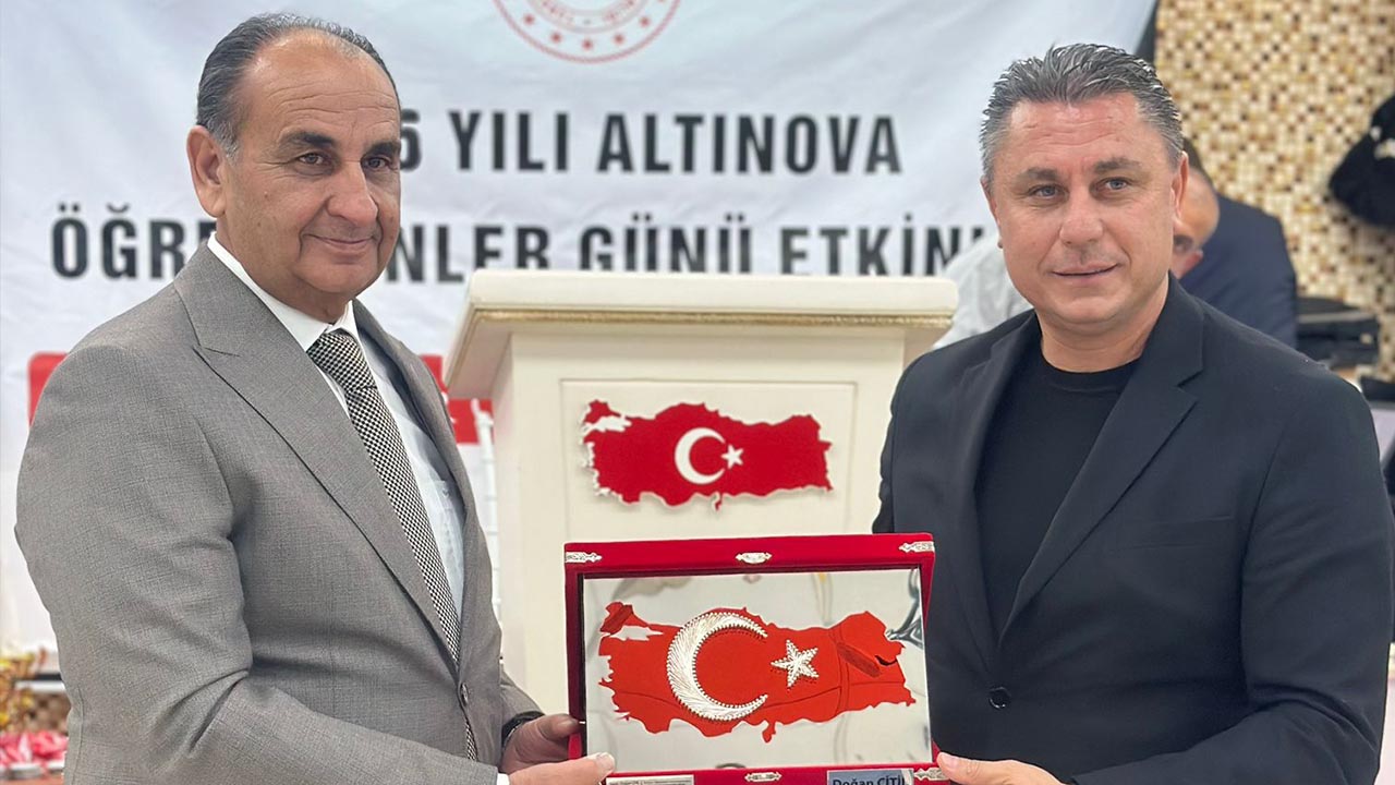 Altınova’da Öğretmenlere Özel Gece (4)