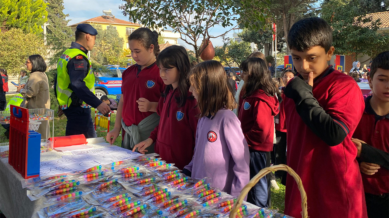 Çiftlikköy’de Çocuk Hakları Coşkusu (9)