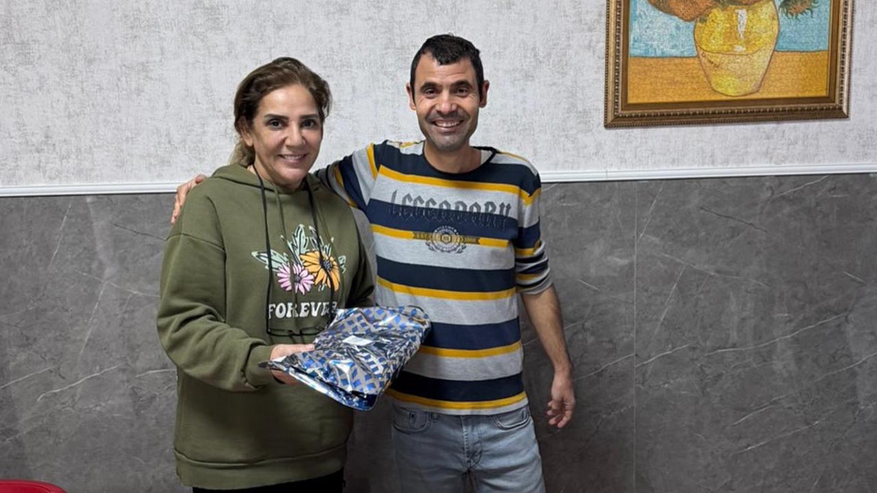 Engelli Bireylere Doğum Günü Sürprizi (1)