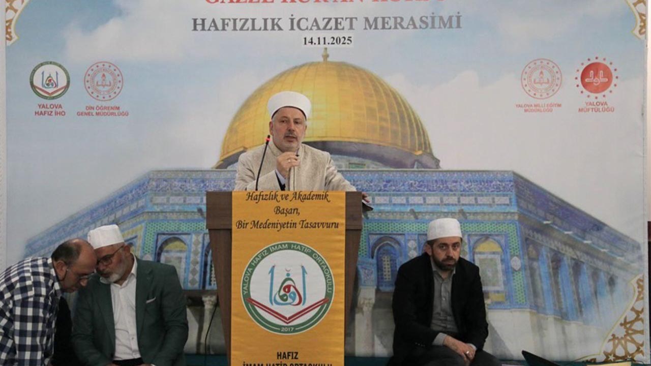 Hafızlar İcazetlerini Gururla Aldı (1)