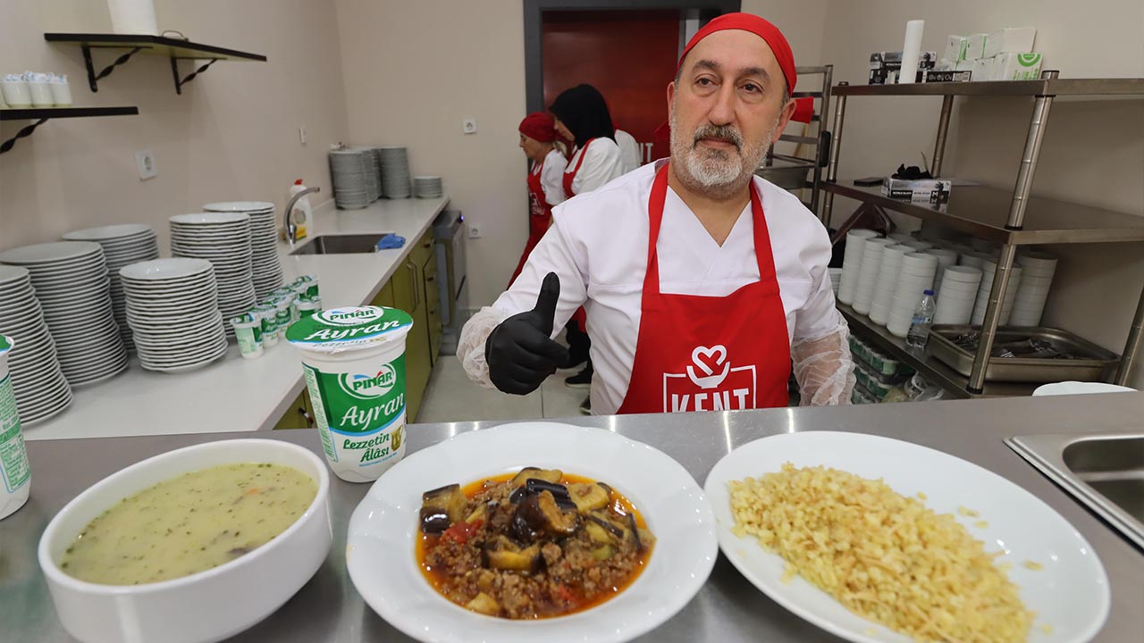 Kent Lokantalarında 47 Bin Menü Sunuldu (4)