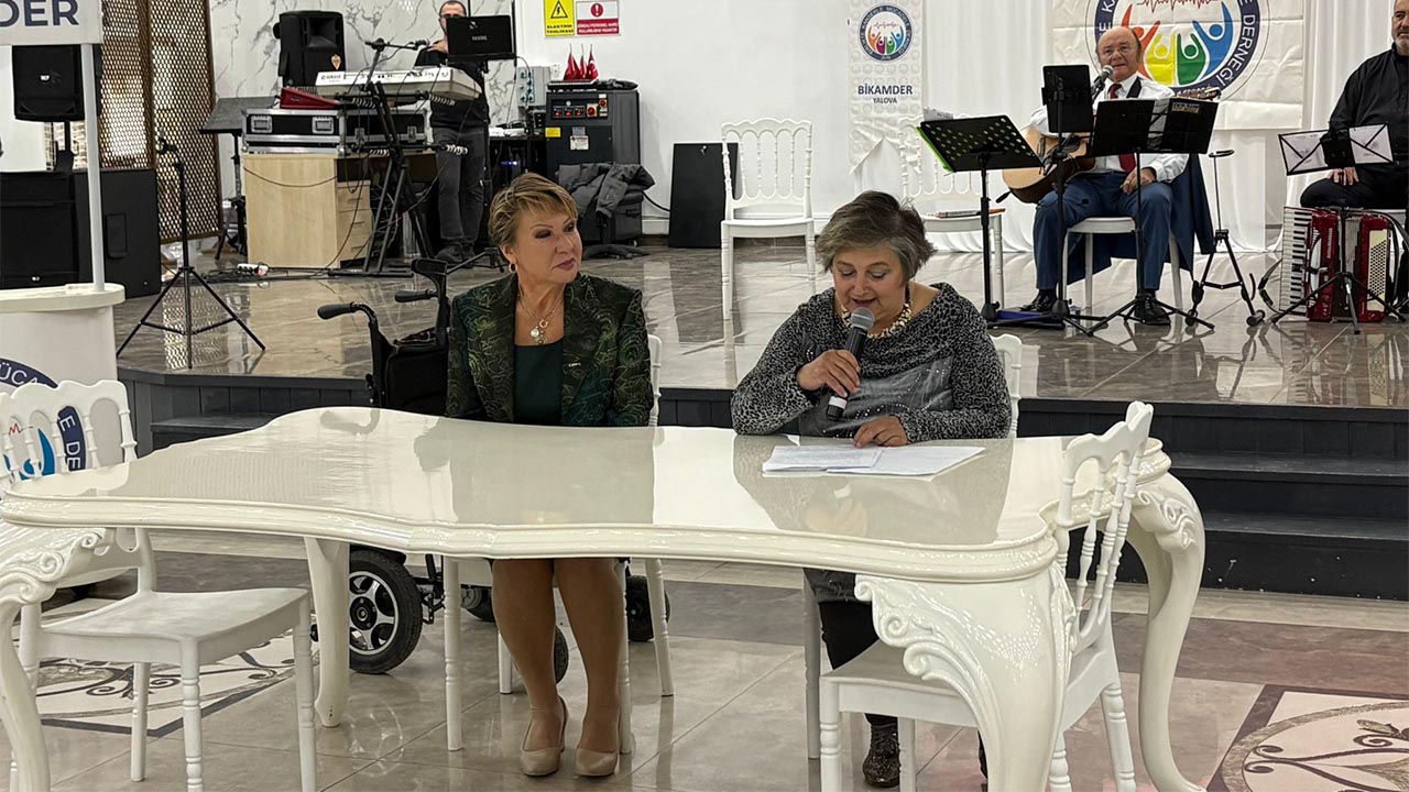 Akciğer Kanseri Farkındalığı İçin Kahvaltı Ve Söyleşi Etkinliği Düzenlendi (1)