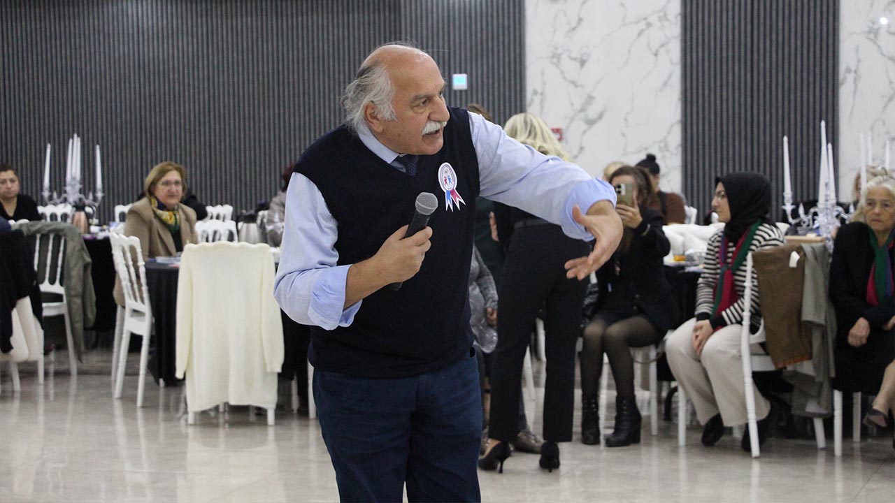 Akciğer Kanseri Farkındalığı İçin Kahvaltı Ve Söyleşi Etkinliği Düzenlendi (5)