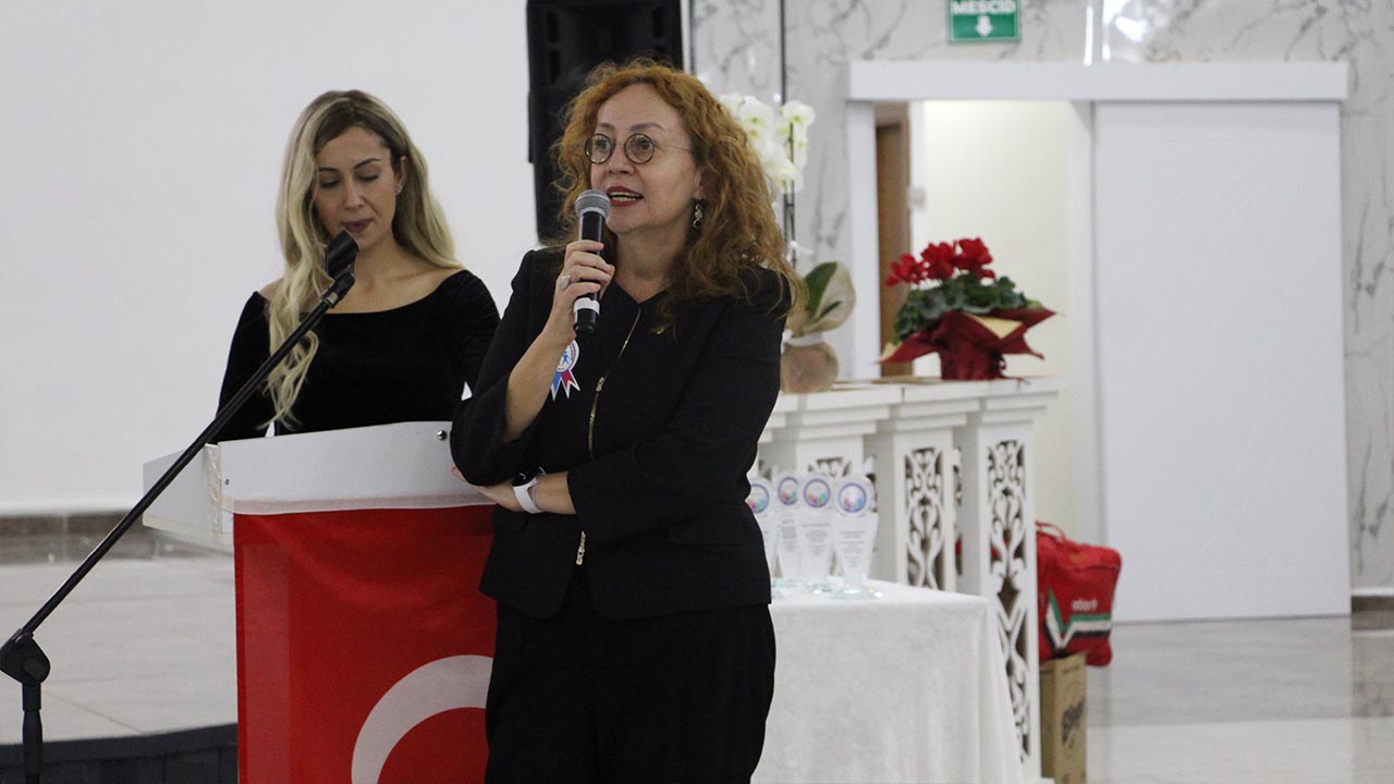 Akciğer Kanseri Farkındalığı İçin Kahvaltı Ve Söyleşi Etkinliği Düzenlendi (7)