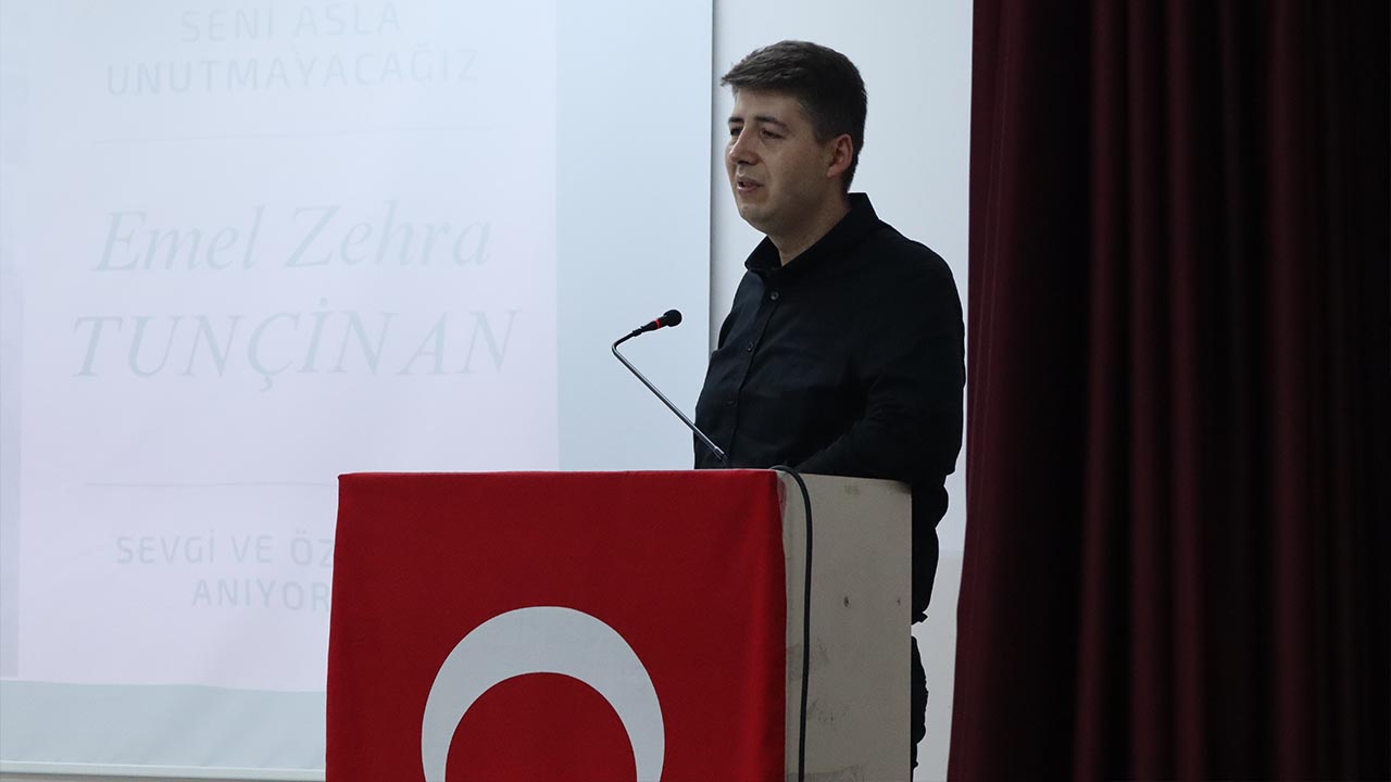 Emel Hoca Anma Töreni (12)