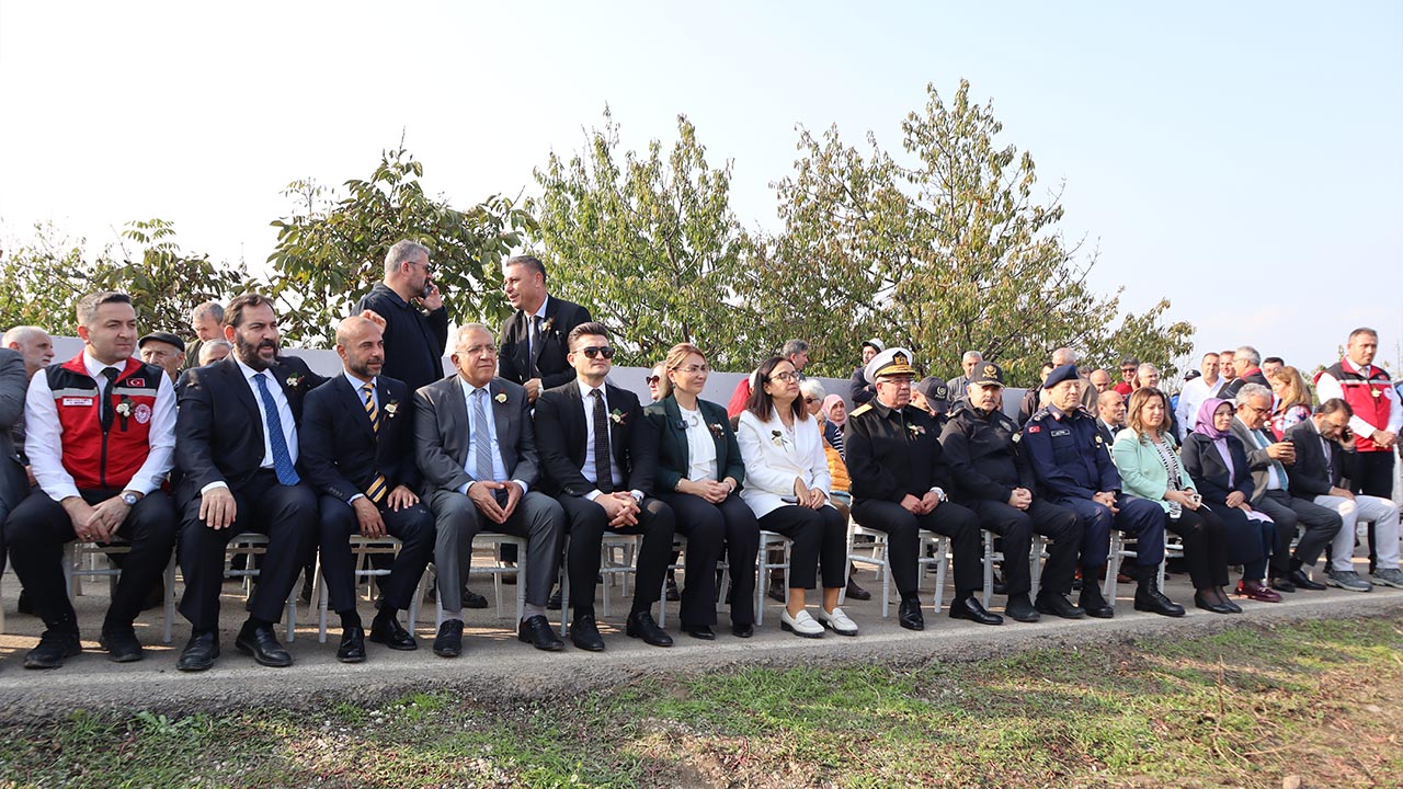 Yalova Kivi Hasat Altinova (5)