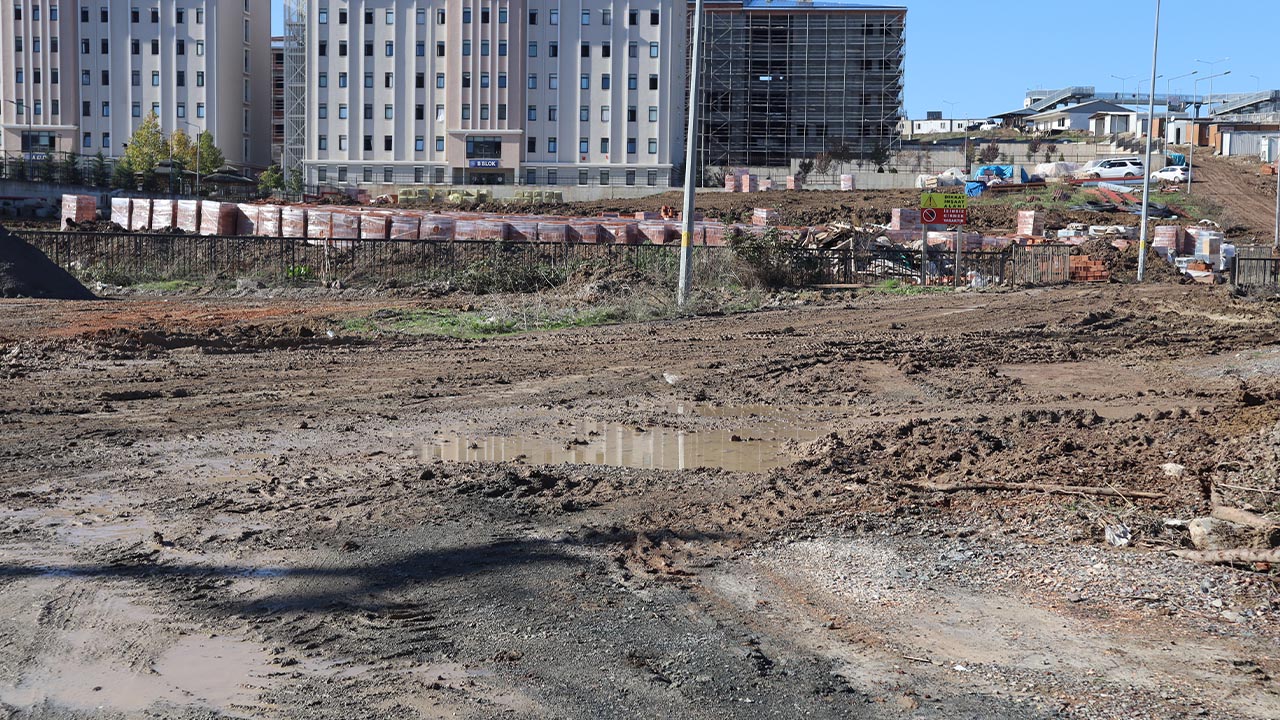 Yalova Ulasim Universite Yol Camur (5)