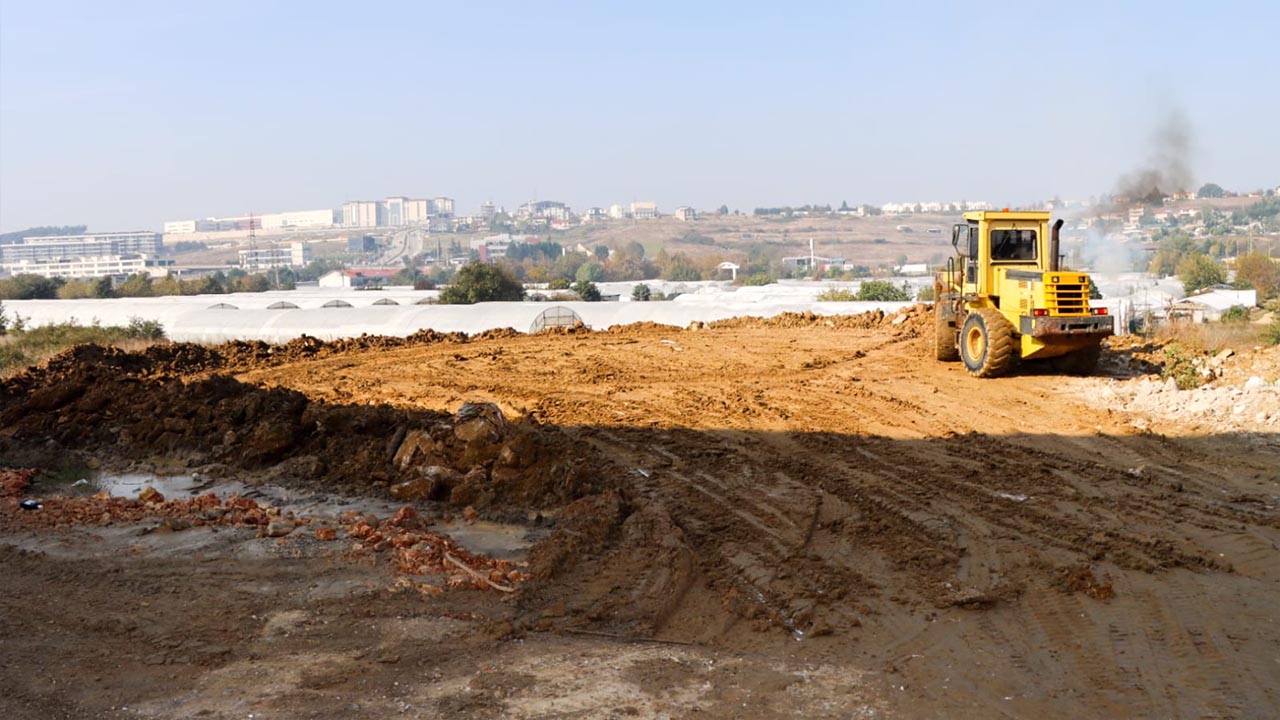 Mustafakemalpaşa Mahallesi̇’nde Çalişmalar Yoğun Şeki̇lde Devam Edi̇yor (2)