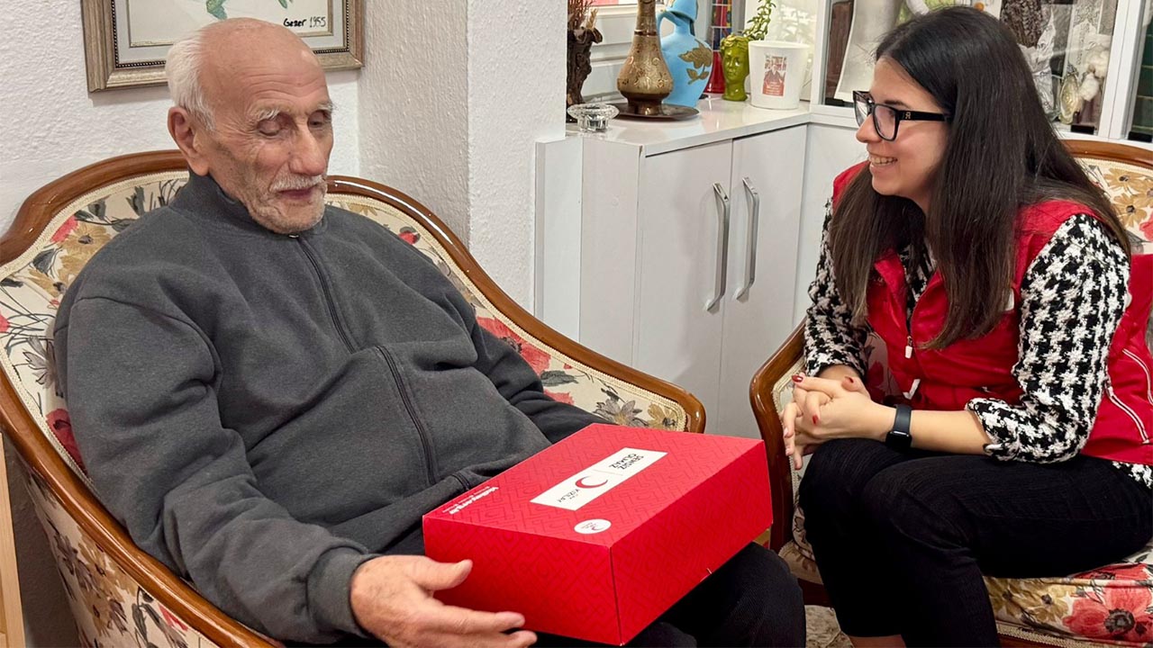 ‘Öğretmenler, Geleceği Aydınlatan Gizli Kahramanlardır’ Haber (1)