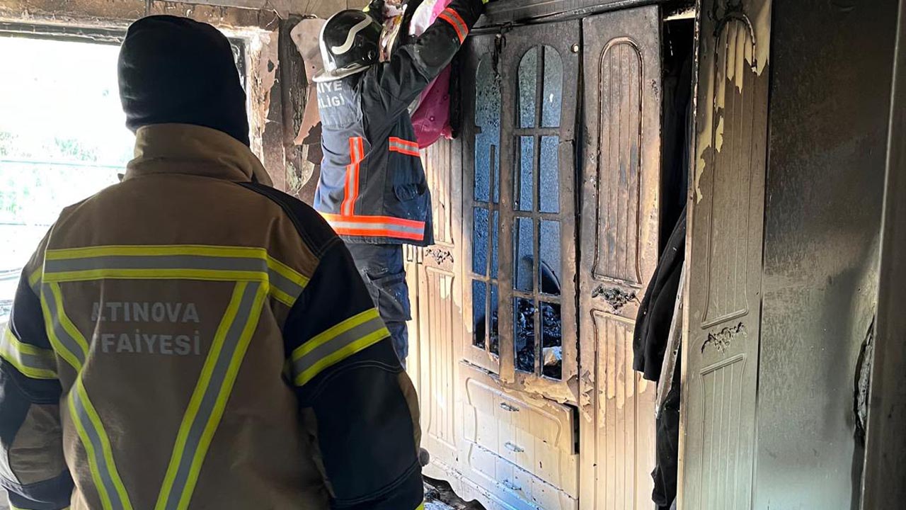 Subaşı Denizgören’de Ev Küle Döndü (2)