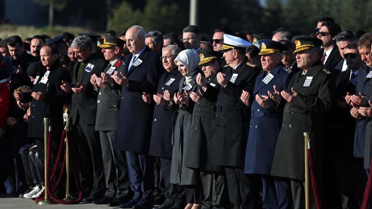 Gürcistan’daki Uçak Kazasında Şehit Olan 20 Asker Için Tören Düzenlendi (3)