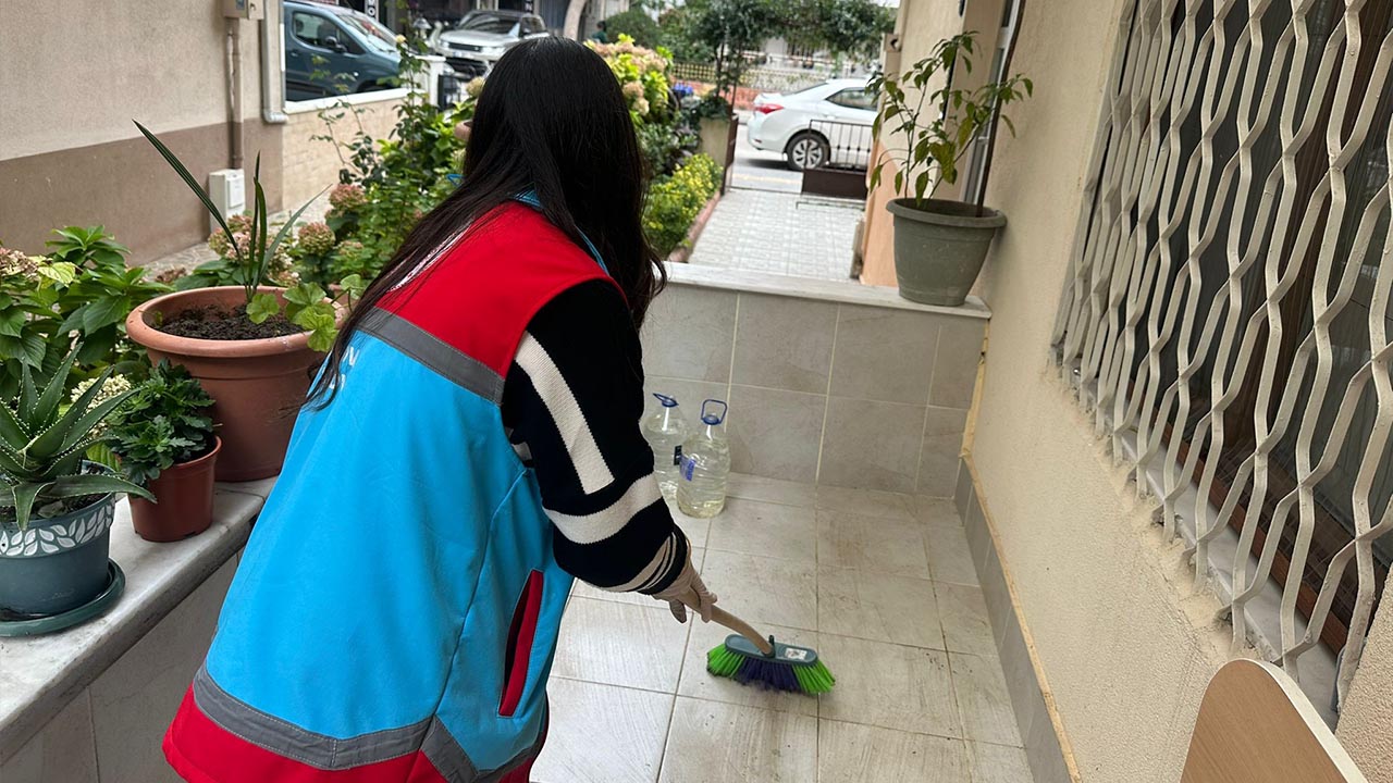 “Yalnız Değilsiniz” (2)