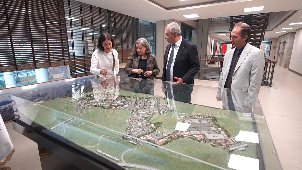 Yalova Almanya Istanbul Baskonsolos Ytso Gorusme Ziyaret (2)