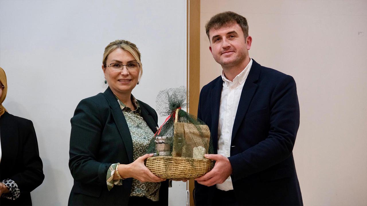 Yalova Altinova Kadin Gelisim Agi Kooperatifcilik Seminer (2)