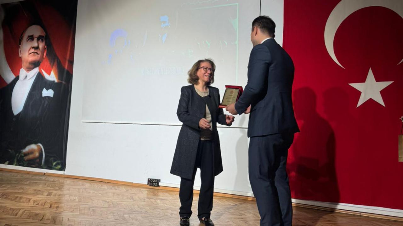 Yalova Altinova Ogretmenler Gunu Toren (6)