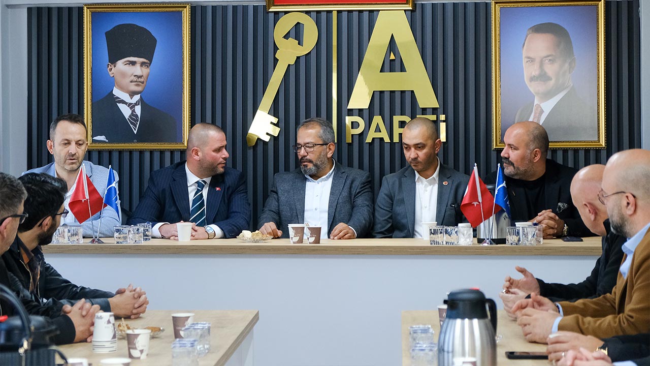 Yalova Anahtar Parti Il Baskanlik Yeso Aday Gorusme (2)