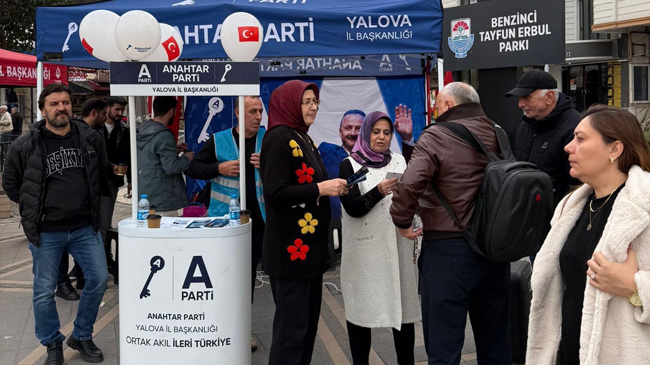 Yalova Anahtar Parti Stant Uye Calisma (2)