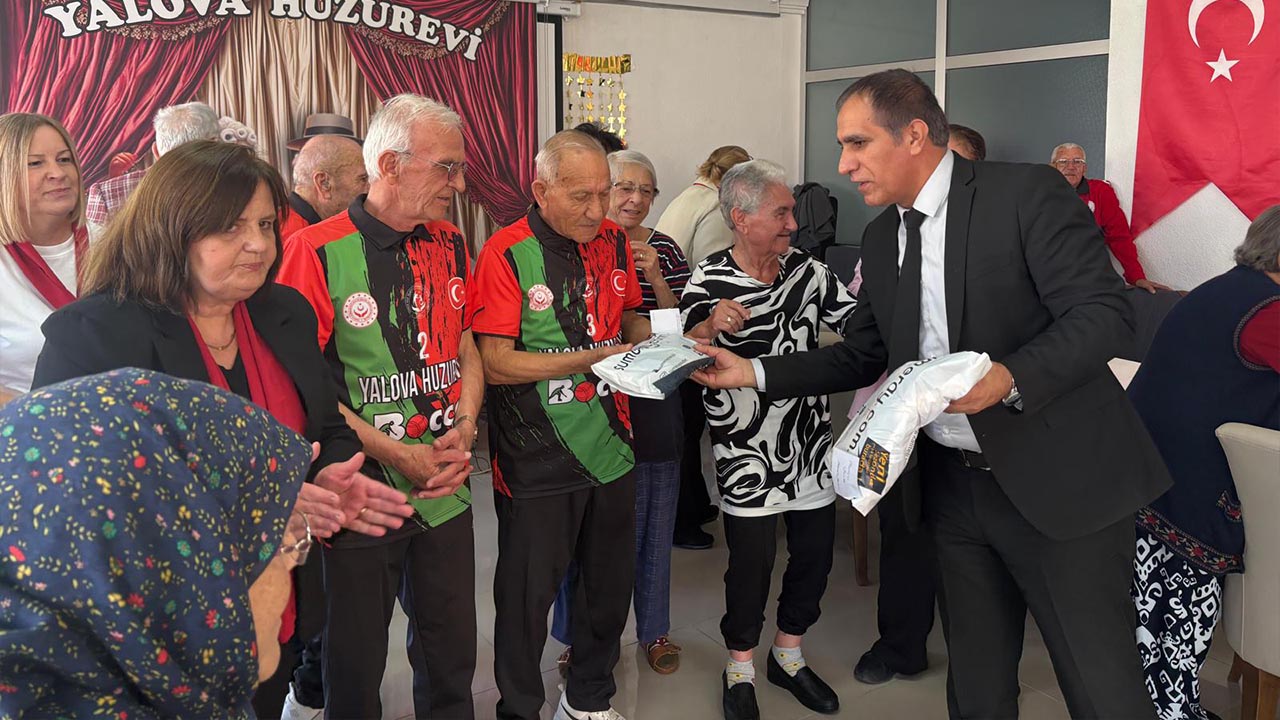 Yalova Bal Goc Dernegi Huzurevi Ziyaret (2)