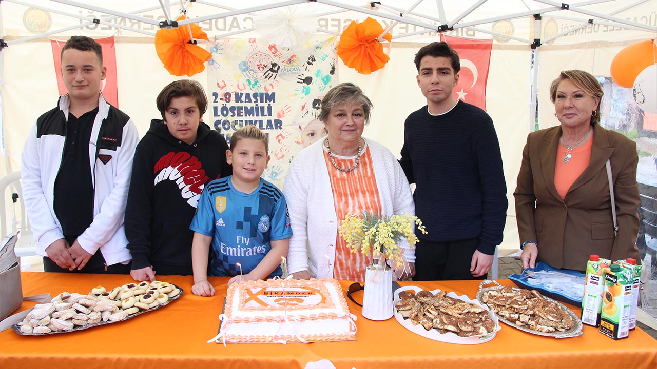 Yalova Birlikte Kanserle Mucadele Dernegi Losemili Cocuklar Hafta Kutlama Etkinlik (5)