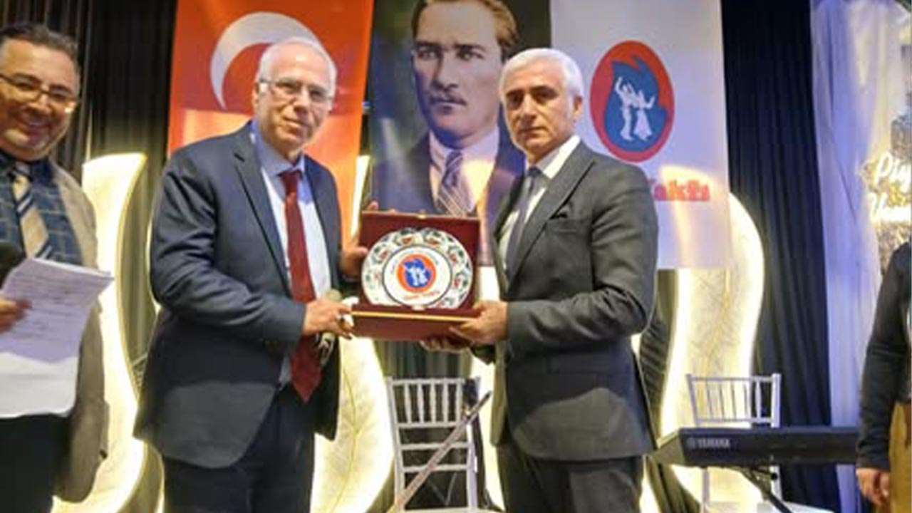 Yalova Cem Vakfi Dayanisma Gece (2)