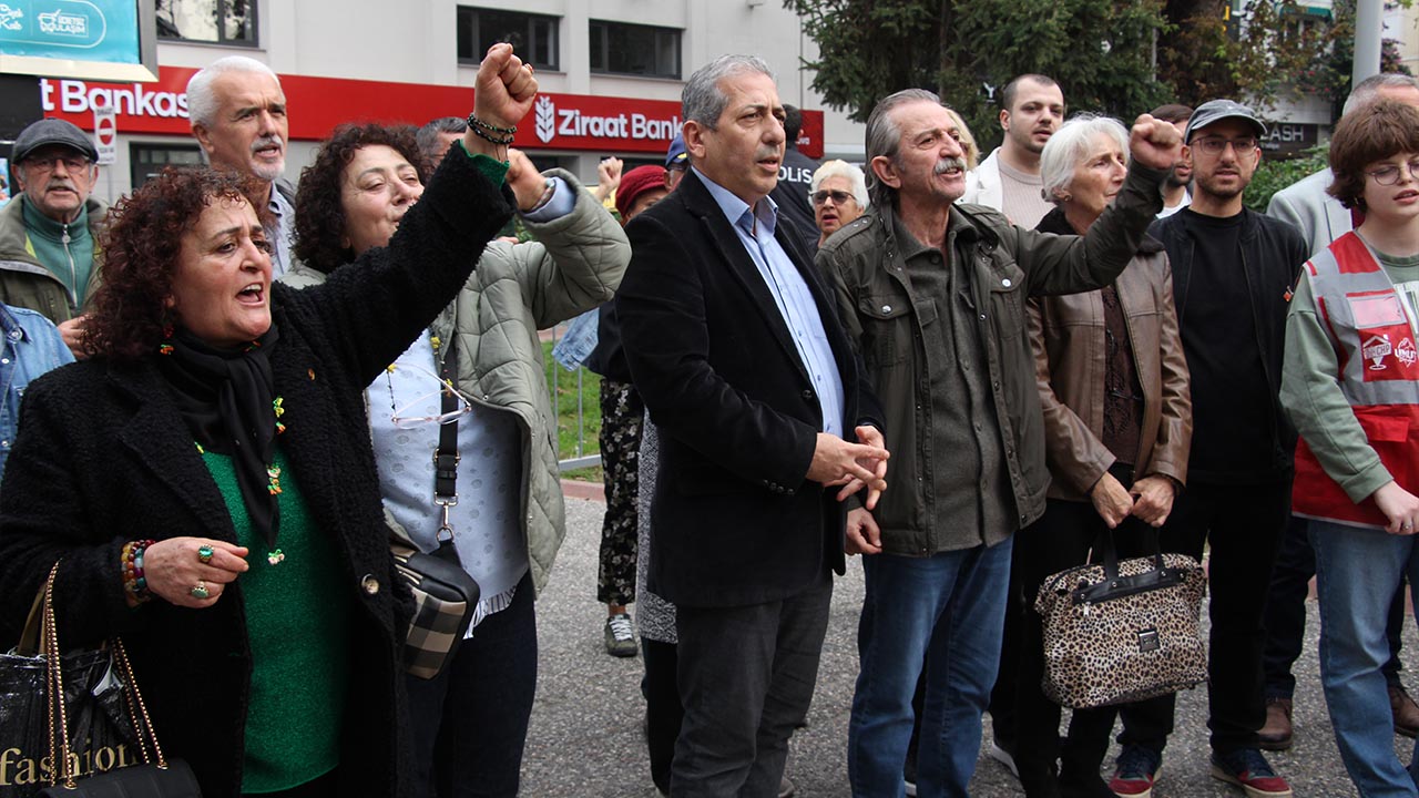 Yalova Chp Genclik Kollari Imamoglu Iddianame Yargilama Trt Canli Yayin Cagri (4)