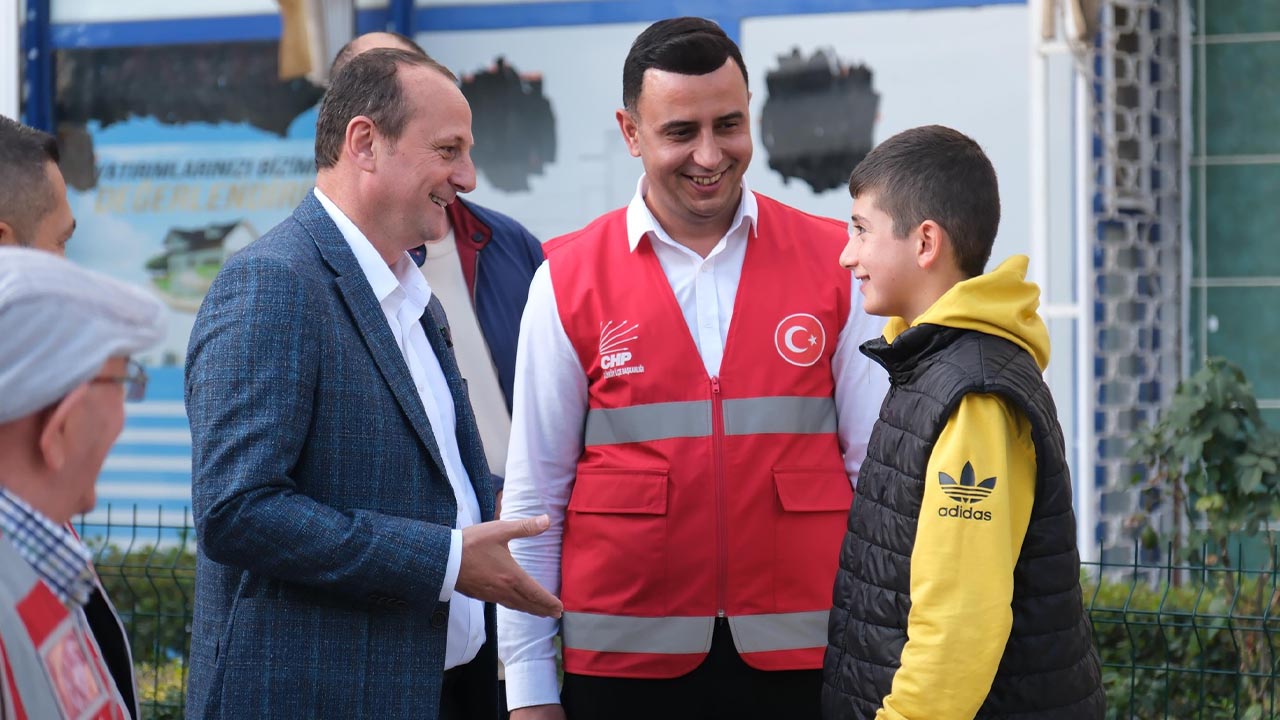 Yalova Ciftlikkoy Belediye Ilce Chp Baskan Sahl Mahalle Esnaf Gorusme (2)