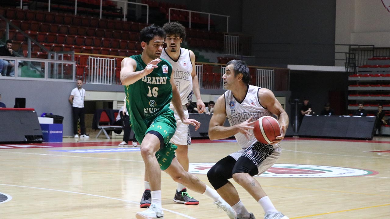 Yalova Ciftlikkoy Belediyespor Etimesgut Turkiye Basketbol Ikinci Lig Tb2L (1)