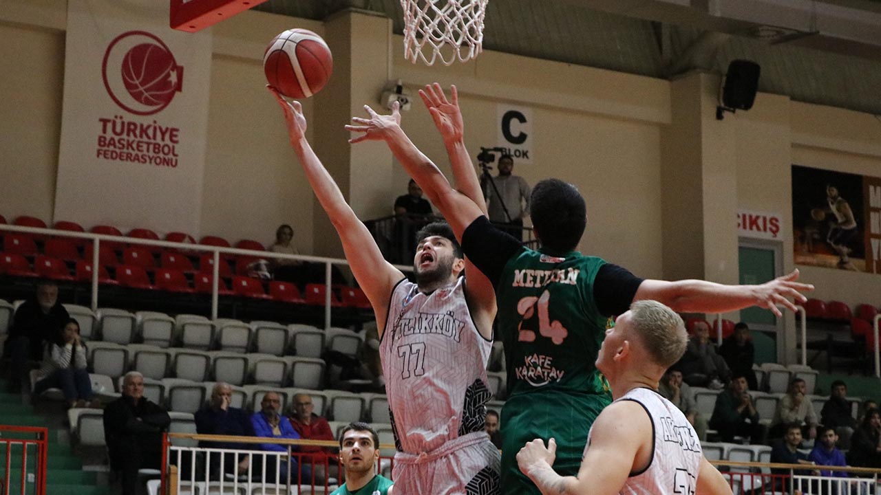 Yalova Ciftlikkoy Belediyespor Etimesgut Turkiye Basketbol Ikinci Lig Tb2L (2)