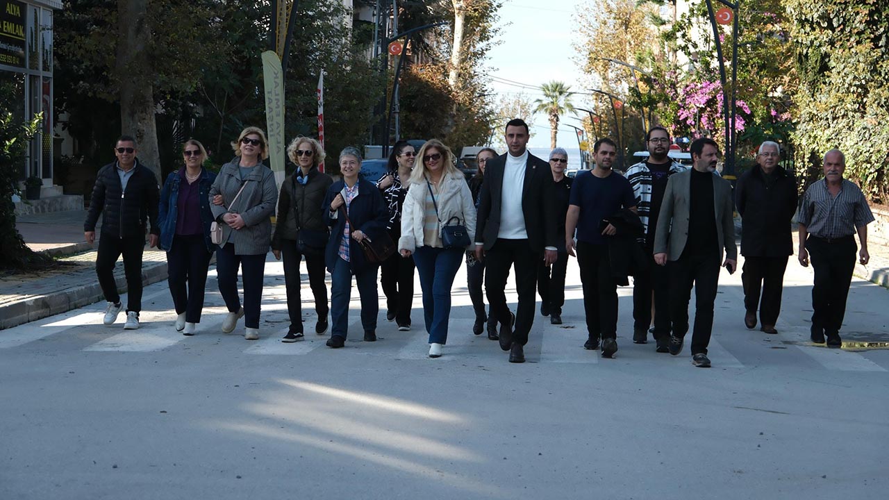 Yalova Ciftlikkoy Chp Ilce Baskan Sahil Mahalle Esnaf Gorusme (5)