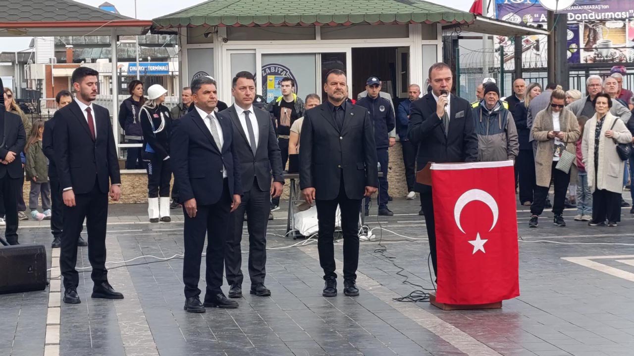 Yalova Cinarcik 10 Kasim Anma Program Belediye Baskan Kaymakam (1)