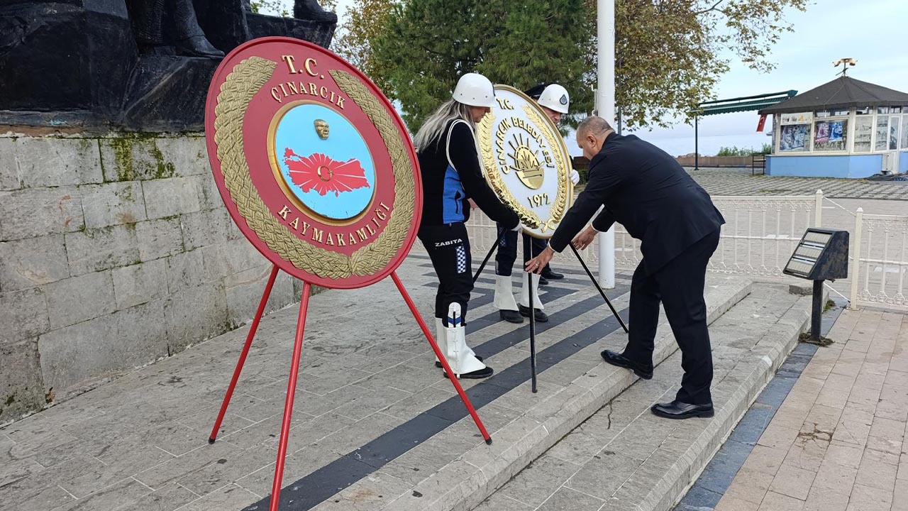 Yalova Cinarcik 10 Kasim Anma Program Belediye Baskan Kaymakam (3)