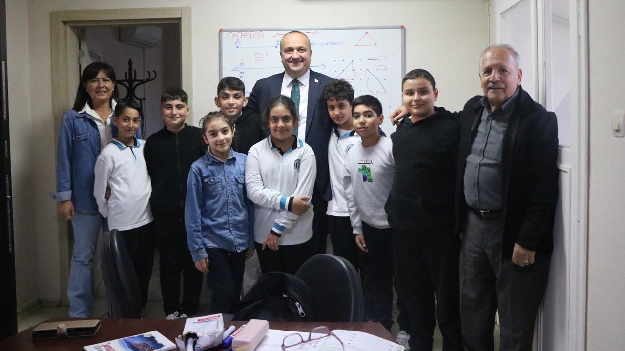 Yalova Cinarcik Belediye Baskan Kent Konseyi Pendik Soroptimist Kulübu Ogrenciler Ucretsiz Matematik Kurs (1)