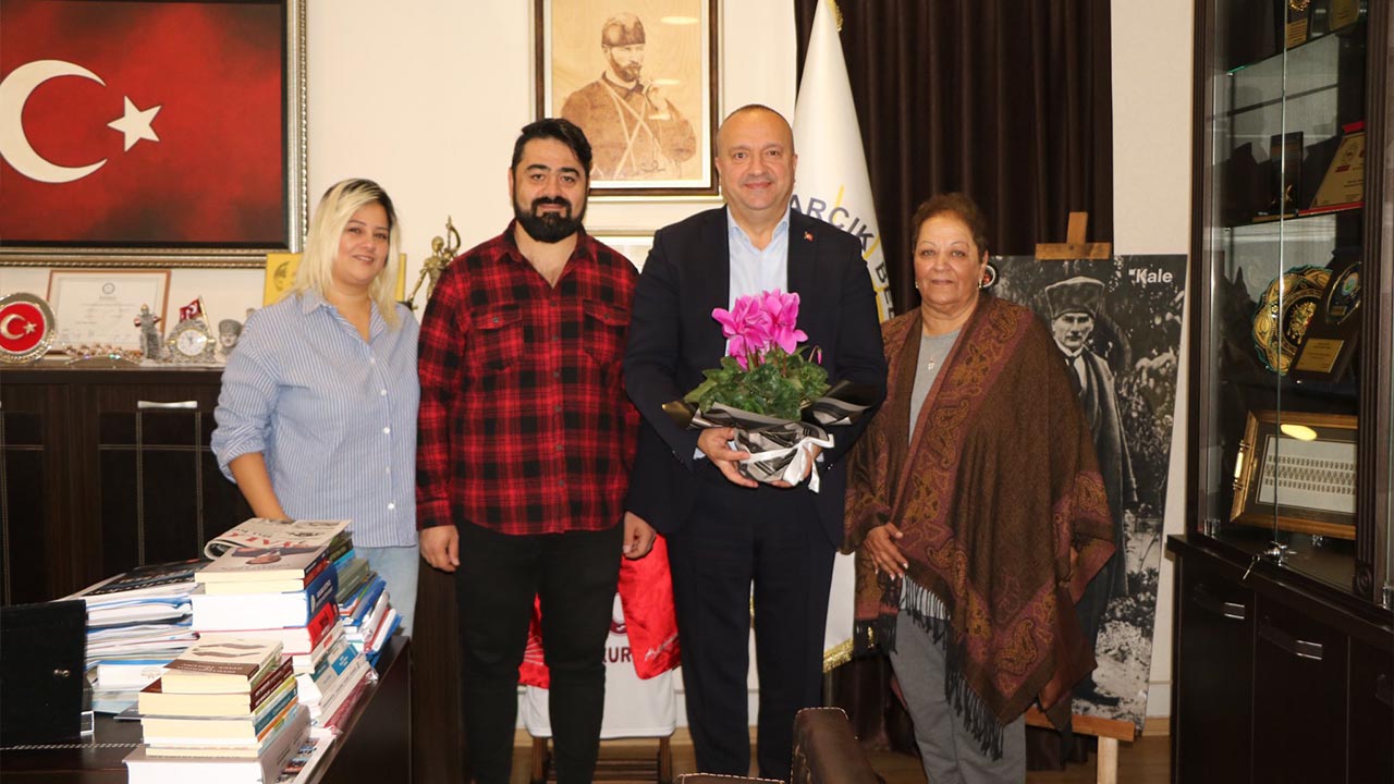 Yalova Cinarcik Belediye Baskan Vatandas Ziyaretler (1)