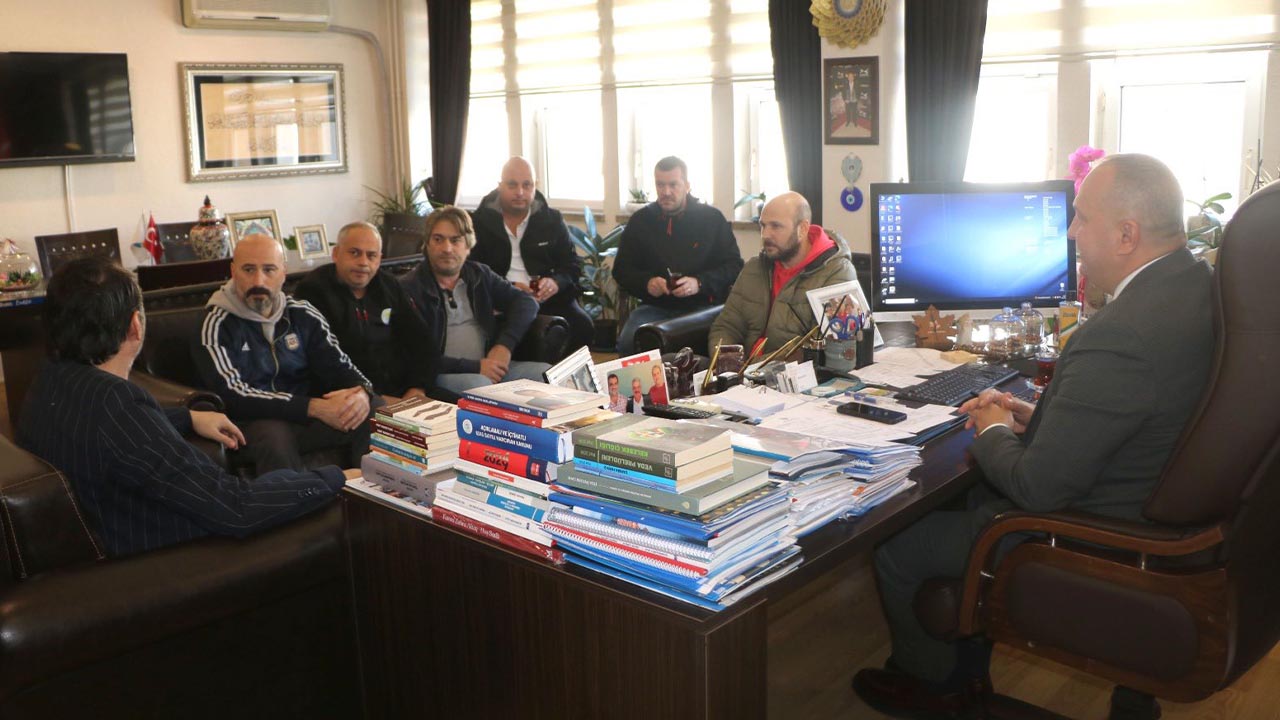 Yalova Cinarcik Belediyespor Yonetim Belediye Baskan Gorusme (1)