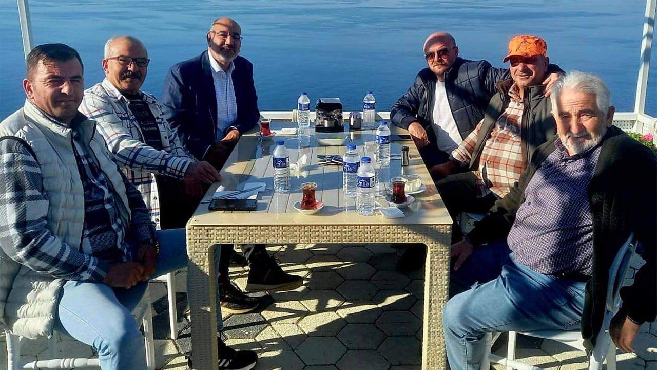 Yalova Esenkoy Baskana Ali Ulkerden Ziyaret (2)