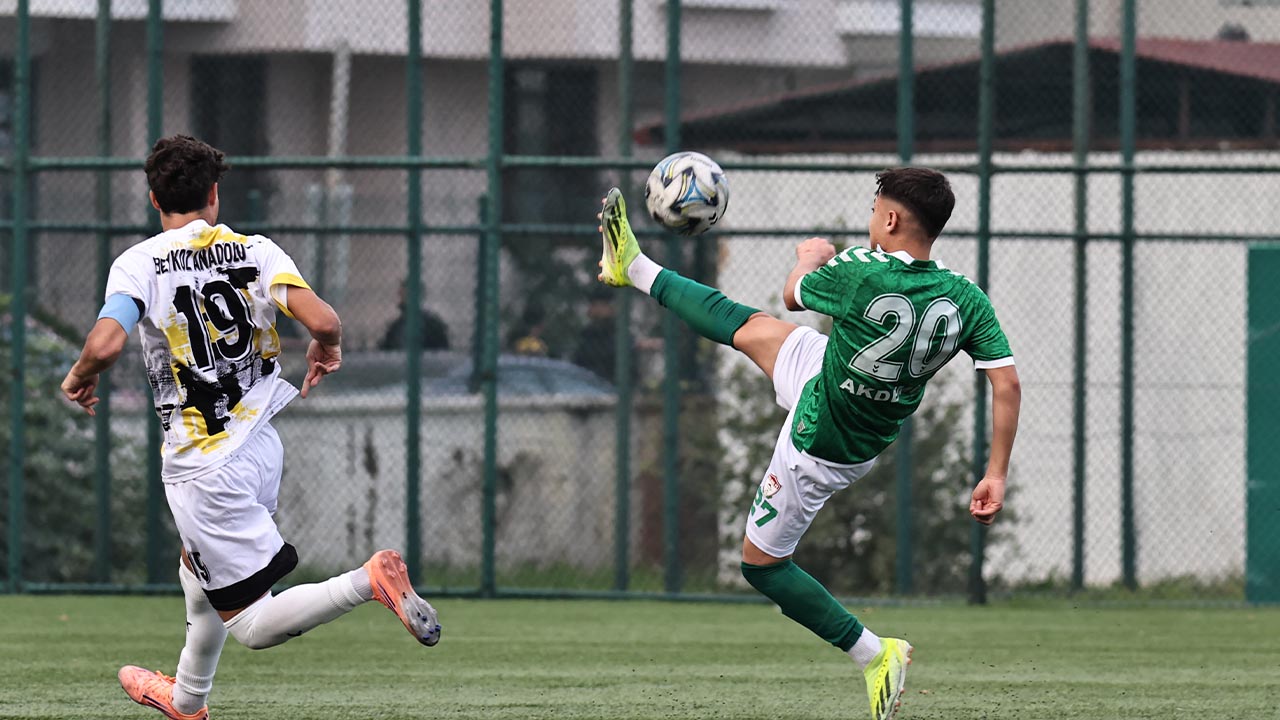 Yalova Fk Beyaz Anadoluspor U19 Gelisim Lig Maglubiyet (4)