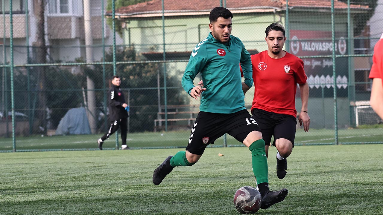 Yalova Fk U19 Takimi Hazirlik Mac Gollu Galibiyet (2)